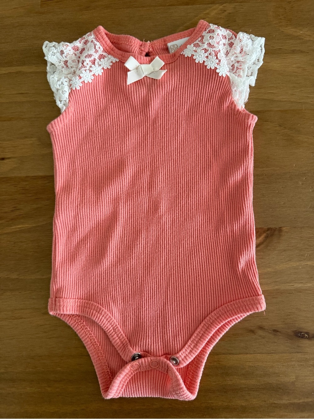 Daisy Fuentes Coral Top and Floral Footed Pants Set with Headband Size 6-9M - Picture 5 of 7